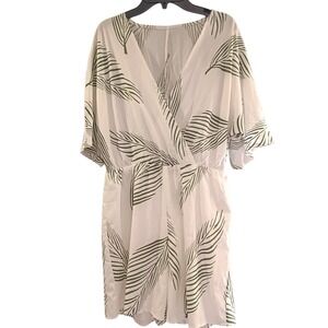 Shein Women's Size L/XL V-Neck Tropical Print Batwing Sleeve Romper Swim Cover